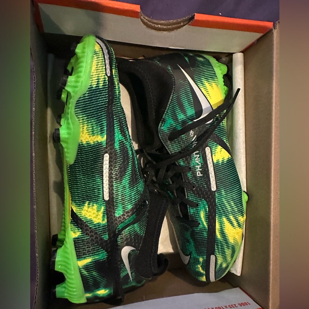 Kids JR Phantom GT2 ACDY soccer cleats